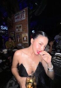 ซ้อพรีซ ไก่ยกครก