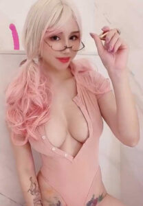 Yui-Xin-ผมทอง