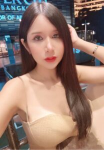 Paii-Akarawitdachakun-หน้าฉ่ำ