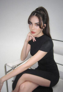 ชาล็อต-ออสติน-ชุดแซ่บ ชาล็อต ออสติน
