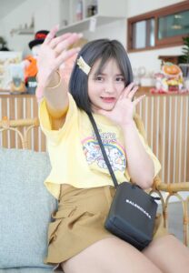 อีง่าว-ไร้ขน-Pretty1