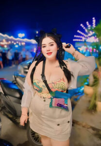 Namfon-Sangsarawat-งานวัด Namfon Sangsarawat