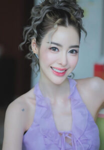 icepreechaya-ยิ้มสวย
