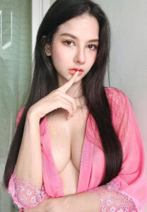 ดารินทร์-จริยพิชัยวรธา-แน่นน