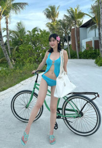 Nitta Pinyadar-. Fine นิต้า พิณญดา