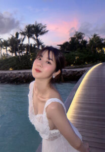 Nitta Pinyadar-A Head turner นิต้า พิณญดา