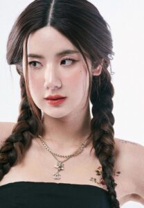 Nitta Pinyadar-Bewitched นิต้า พิณญดา
