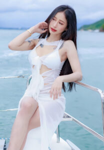Ally-Papassorn-ทะเล Ally Papassorn