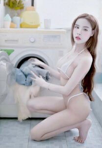 Sunida-Dokbua-ซักผ้า Sunida Dokbua