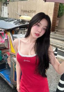 CHAYAPAT-C-ชุดแดง CHAYAPAT (n.niniee)