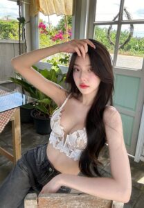 CHAYAPAT-C-นั่ง CHAYAPAT (n.niniee)