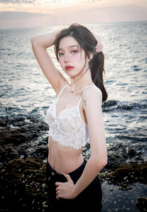 CHAYAPAT-C-หมวย