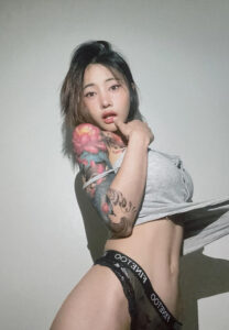 Prapatsorn-Theethatburee-Alluring Prapatsorn Theethatburee