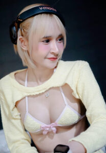 โบกี้ ชรินทร์ทิพย์