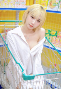 โบกี้ ชรินทร์ทิพย์