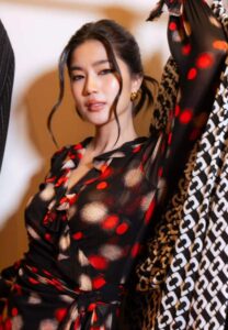 ก้อย อรัชพร