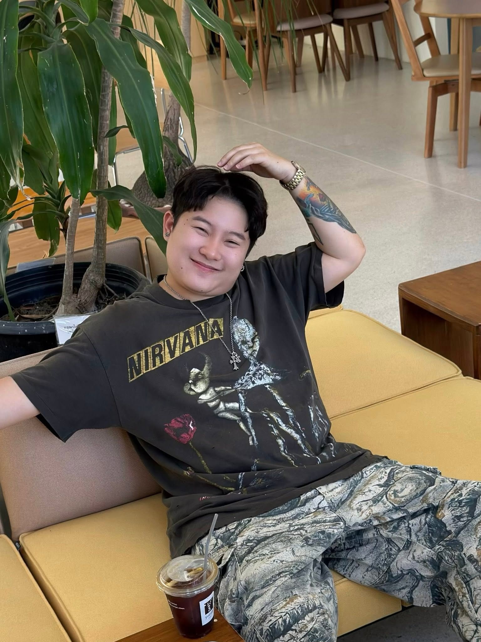Tee Chananphat ในบรรยากาศไลฟ์สไตล์